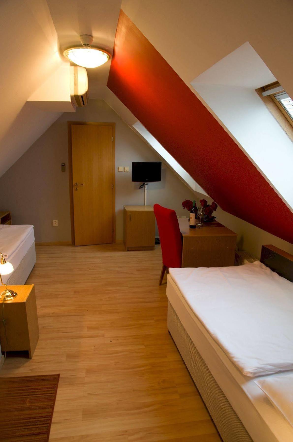 Hotel Payer Теплице Экстерьер фото
